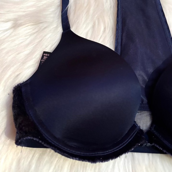 VS Very Sexy Front-Close Push Up Bra with Velvet Trim Studs - 32B (NWOT) - Picture 2 of 11